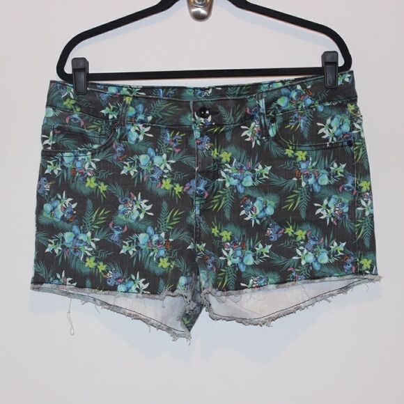 DISNEY Lilo & Stitch Short Women Size 17 - Picture 4 of 11
